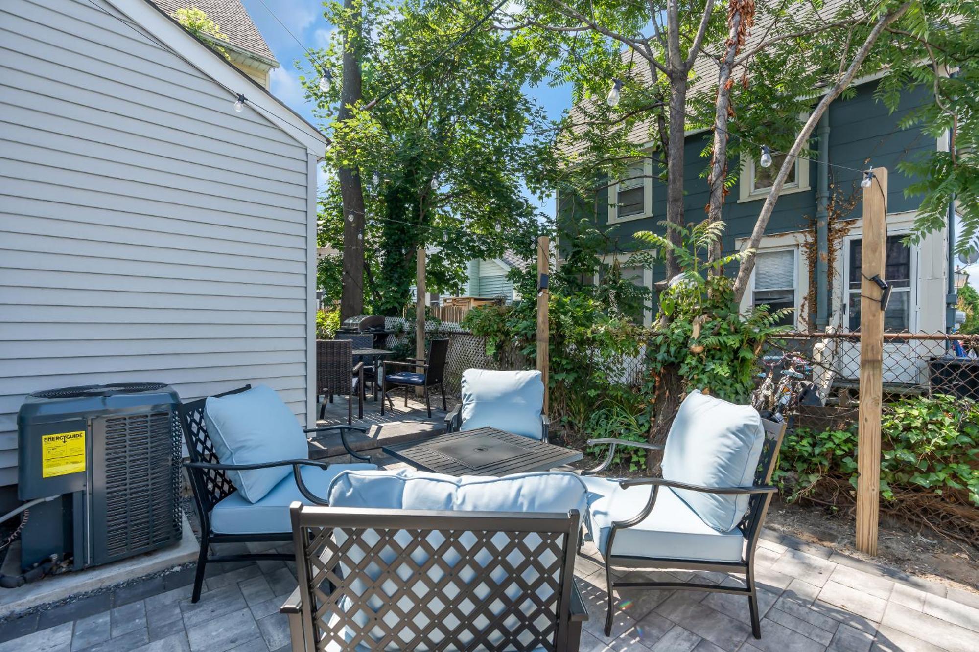 6-Min Walk To Asbury Park & Og Main St - Updated & Cozy Apartment In Historic Ocean Grove - Fire Pit & Patio - Fast Wi-Fi Dış mekan fotoğraf