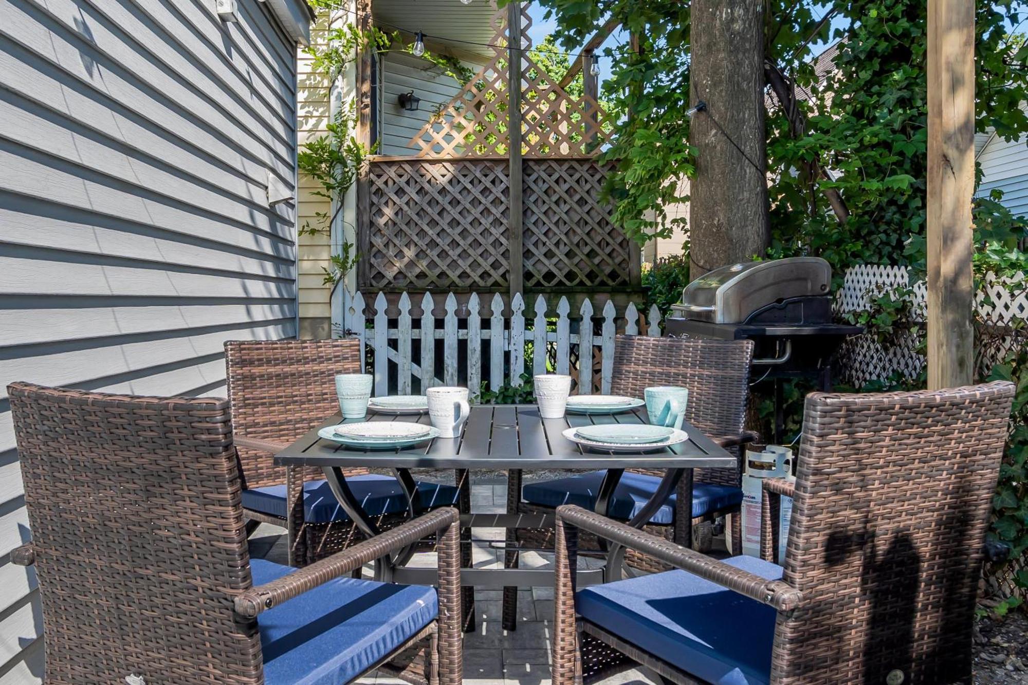 6-Min Walk To Asbury Park & Og Main St - Updated & Cozy Apartment In Historic Ocean Grove - Fire Pit & Patio - Fast Wi-Fi Dış mekan fotoğraf
